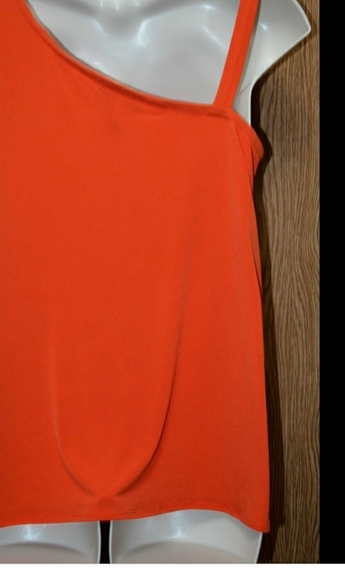 NWT INC INTERNATIONAL 1X Plus Orange embellished Sleeveless Top - Picture 5 of 13
